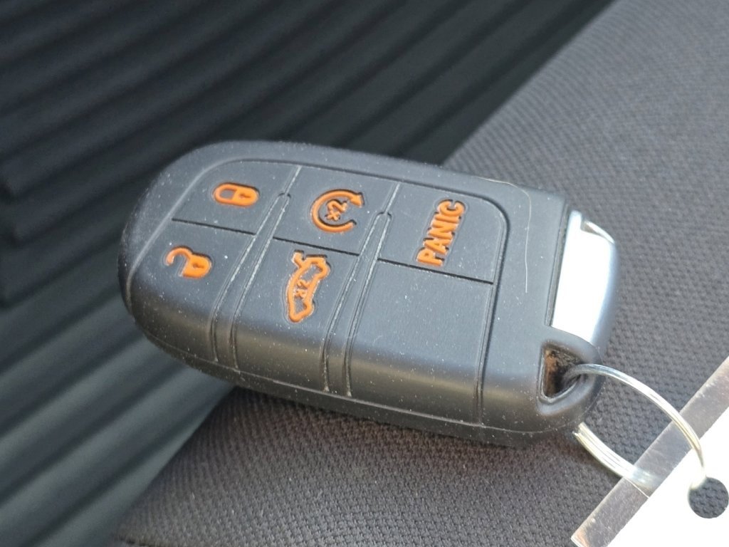 Used 2020 Dodge Challenger GT w/ Blacktop Package image 32