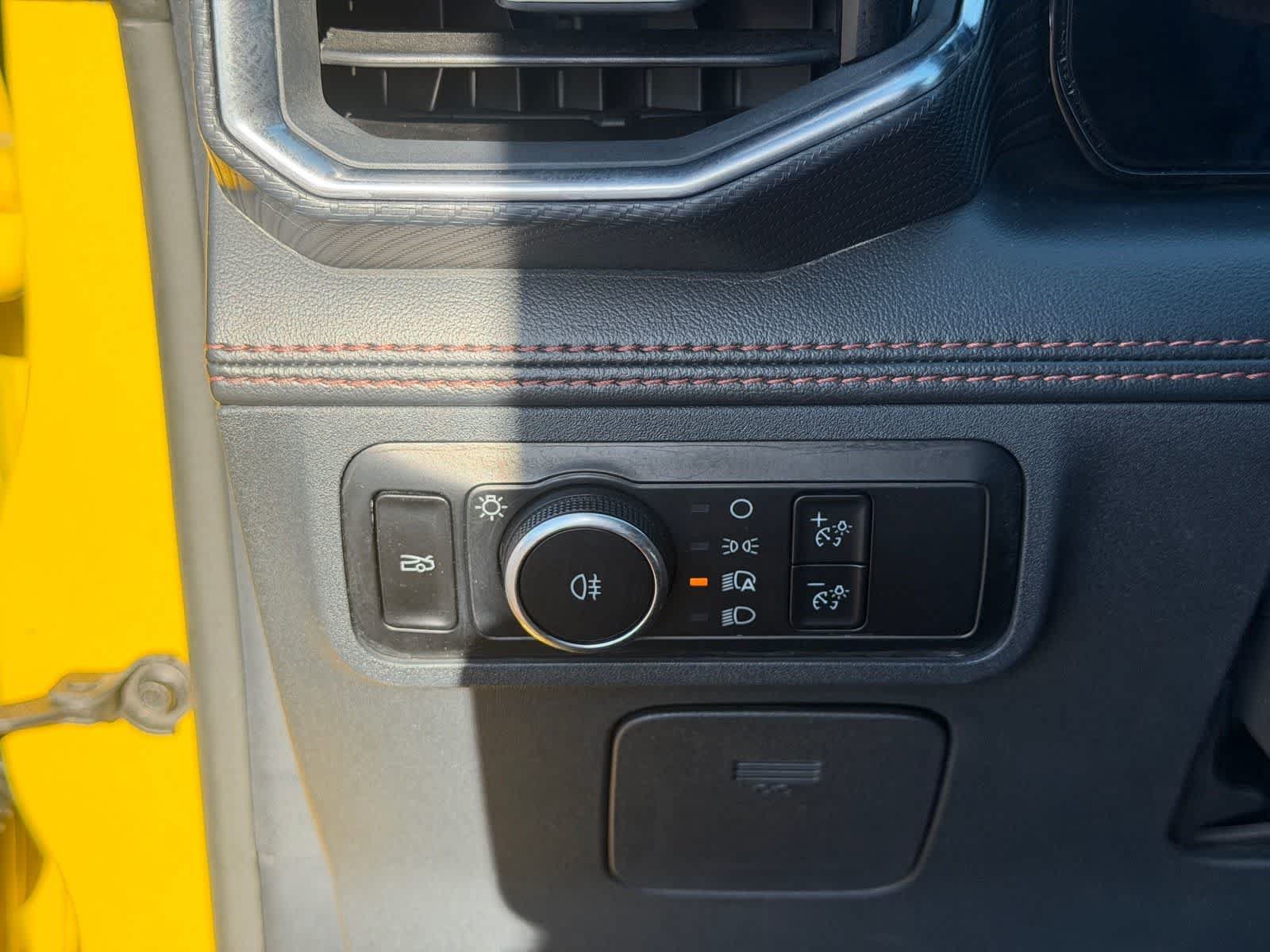 Used 2024 Ford Mustang Premium RWD image 21