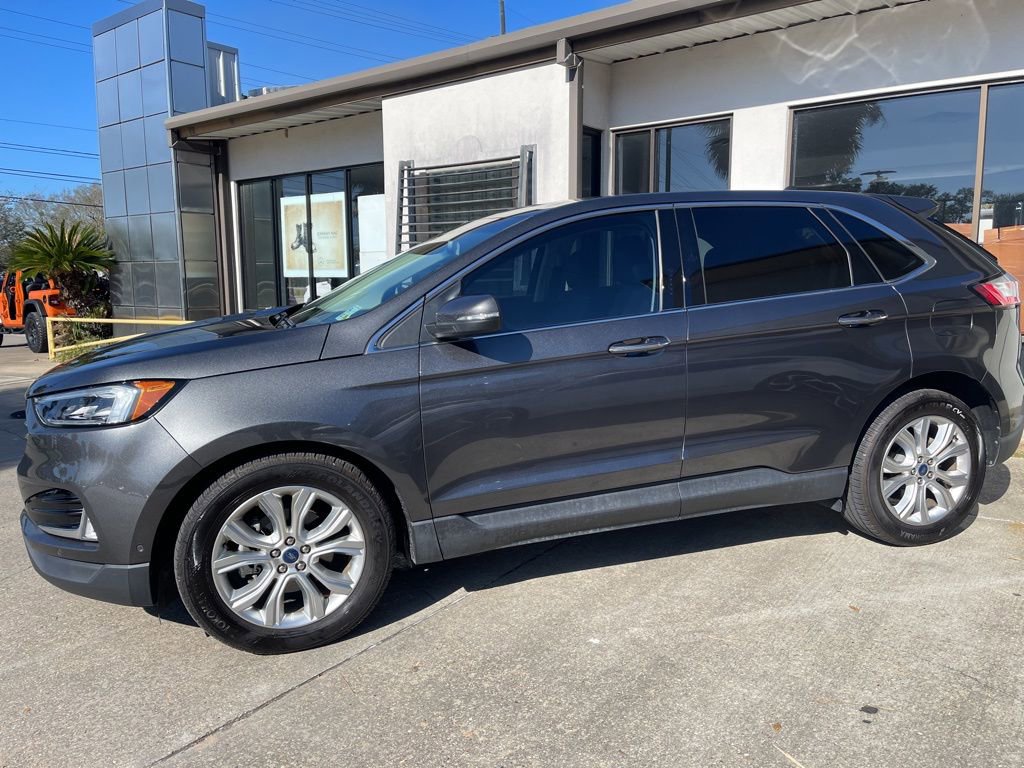 Used 2020 Ford Edge Titanium w/ Equipment Group 301A image 7