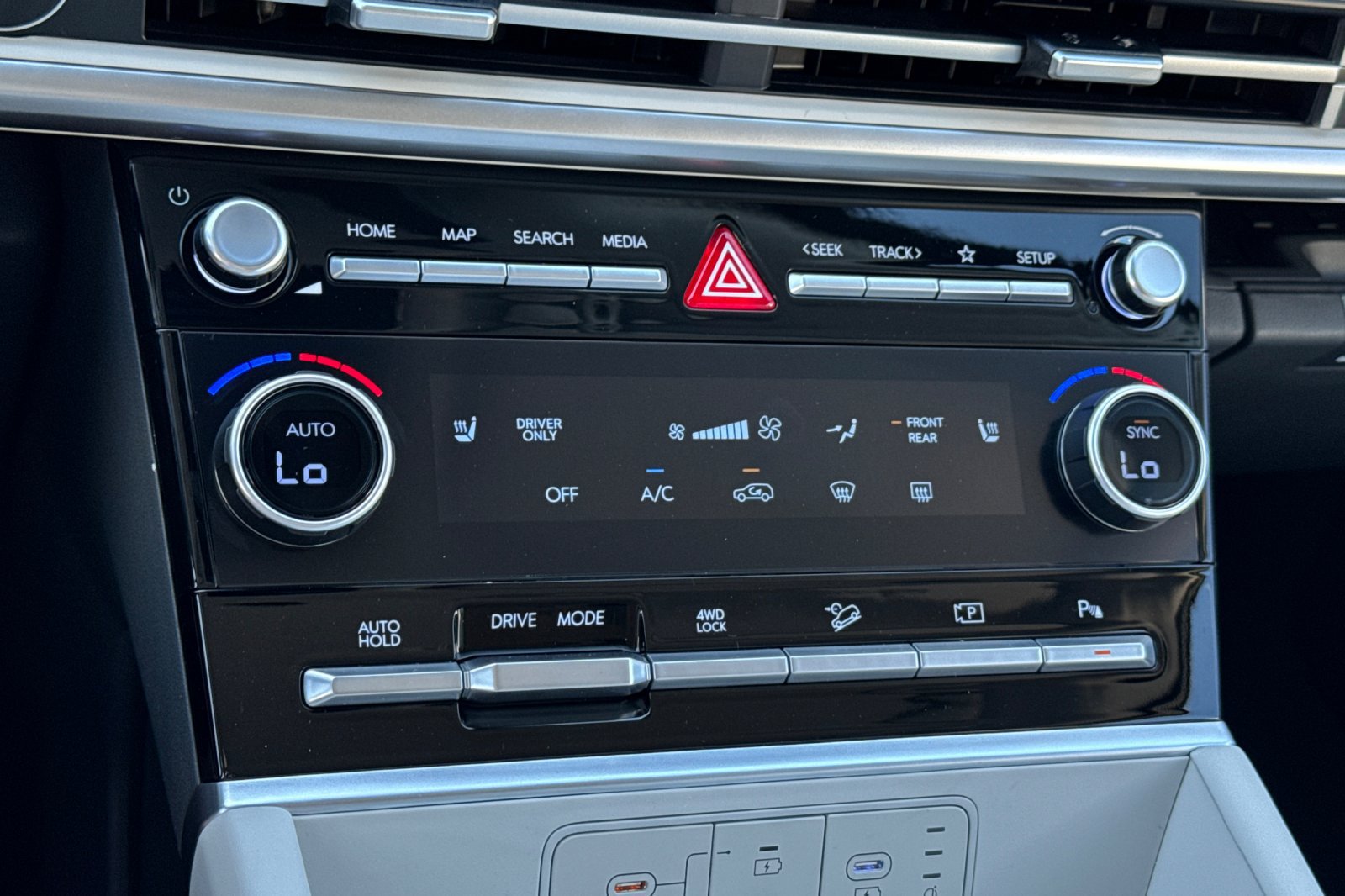 New 2027 Hyundai Santa Fe SEL AWD/4WD image 21