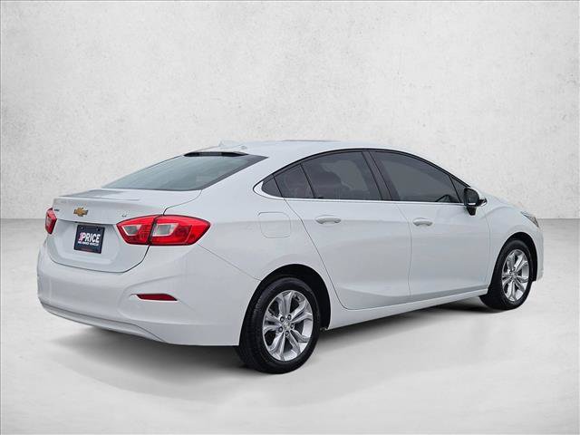 Used 2019 Chevrolet Cruze LT w/ LT Fleet Convenience Package FWD image 5