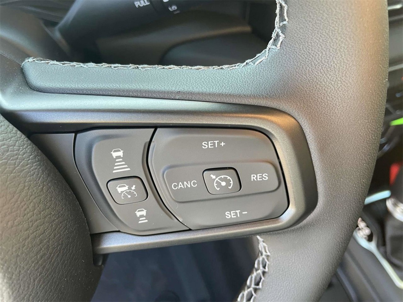 New 2025 Jeep Gladiator Rubicon image 14