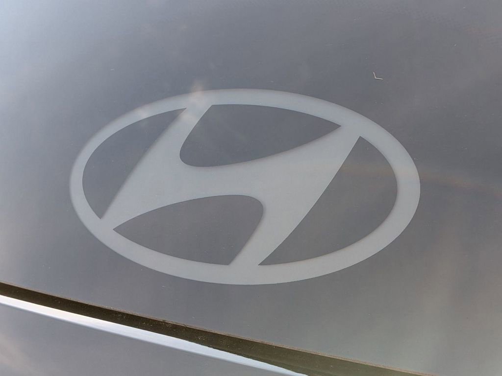 Certified 2025 Hyundai Tucson SEL AWD/4WD image 29