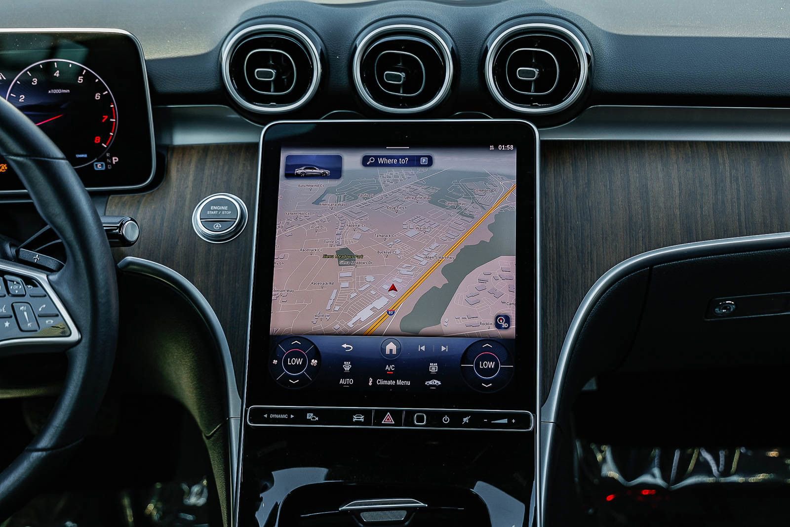 Certified 2025 Mercedes-Benz C 300 Sedan image 11