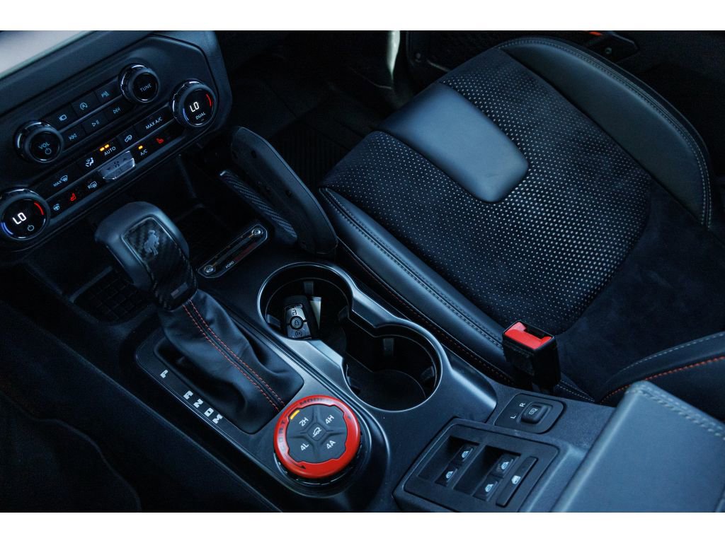Used 2024 Ford Bronco Raptor w/ Interior Carbon Fiber Pack 6 AWD/4WD image 27