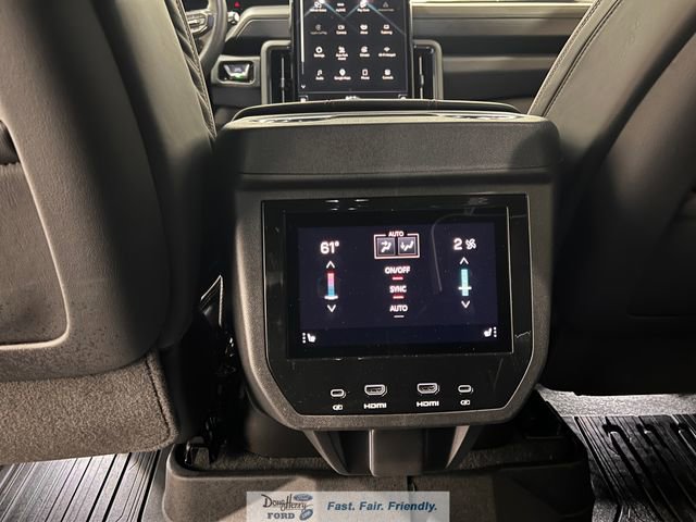 Used 2025 GMC Yukon XL AT4 Ultimate image 60