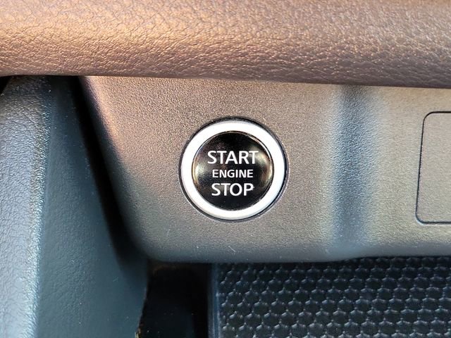 Used 2023 Nissan Rogue SV image 26