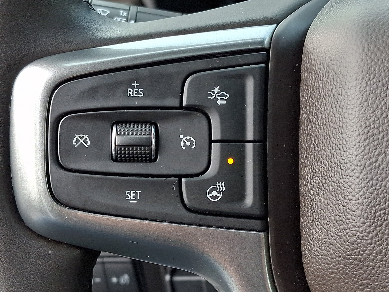Used 2023 Chevrolet Tahoe LT w/ LT Signature Package AWD/4WD image 24