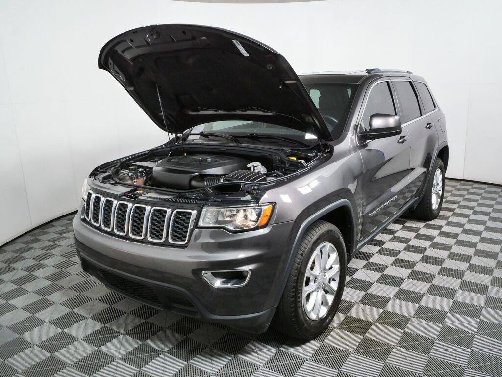 Used 2021 Jeep Grand Cherokee Laredo X RWD image 33