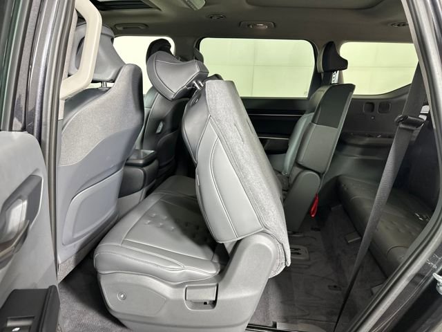 Used 2024 Kia EV9 Wind image 25