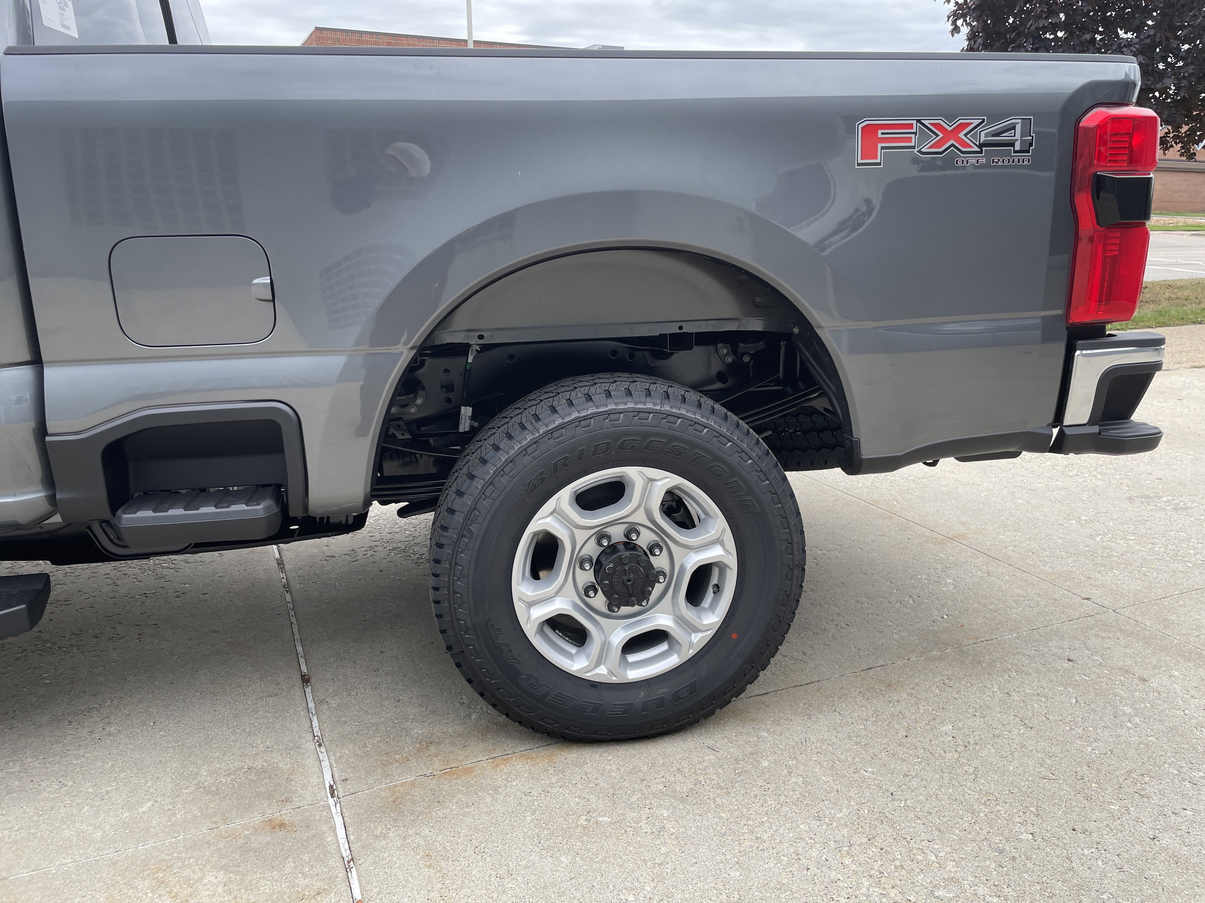 New 2026 Ford F250 4x4 Crew Cab Super Duty image 13