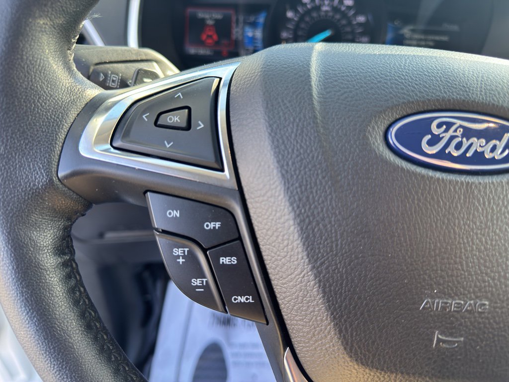 Used 2021 Ford Edge SEL w/ Convenience Package AWD/4WD image 18