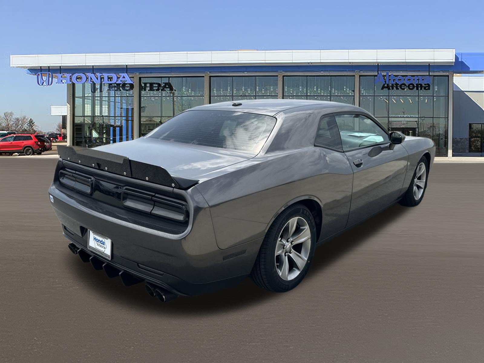 Used 2017 Dodge Challenger SXT RWD image 5