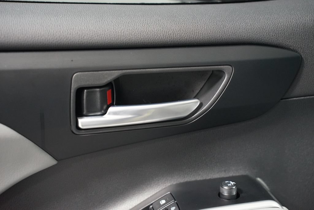 New 2026 Toyota Highlander XLE AWD/4WD image 33
