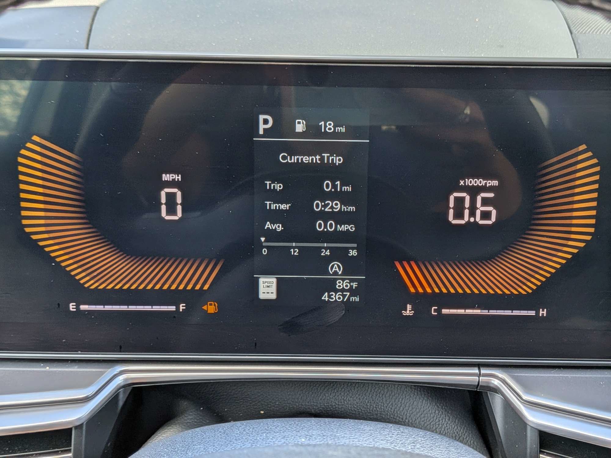 Certified 2025 Kia Sorento S w/ Panoramic Sunroof Package FWD image 35