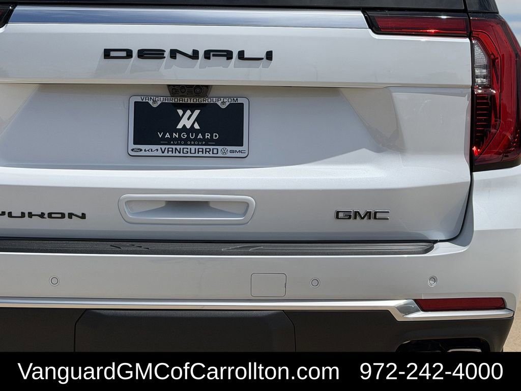 New 2026 GMC Yukon Denali w/ Denali Reserve Package AWD/4WD image 5