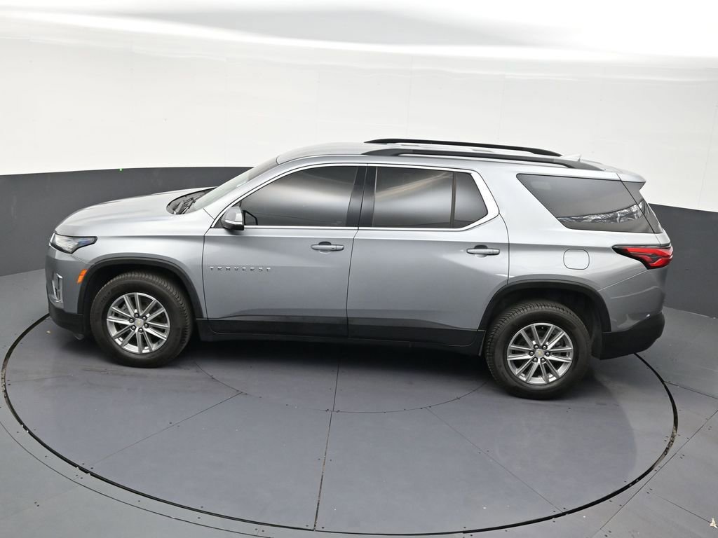 Used 2023 Chevrolet Traverse LT FWD image 14