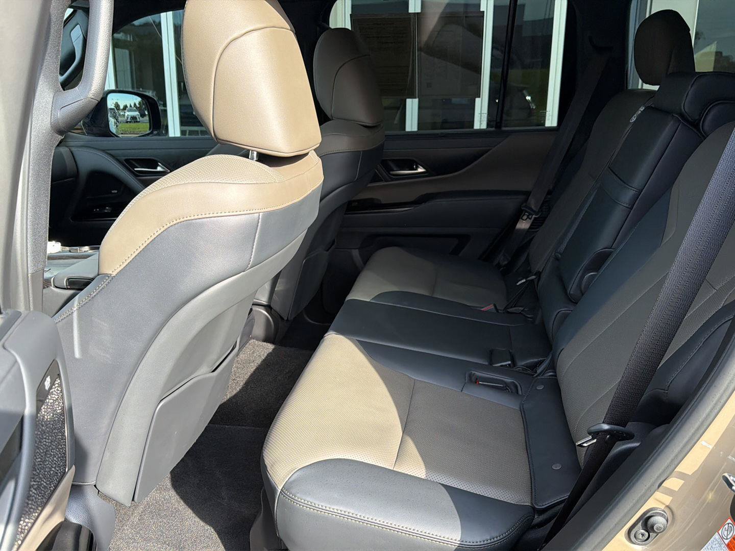Certified 2025 Lexus LX 700h Overtrail AWD/4WD image 11