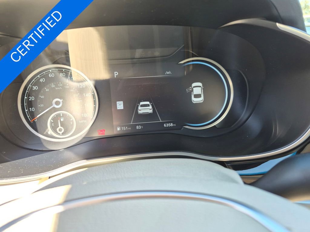 Used 2026 Genesis G70 2.5T Prestige image 15