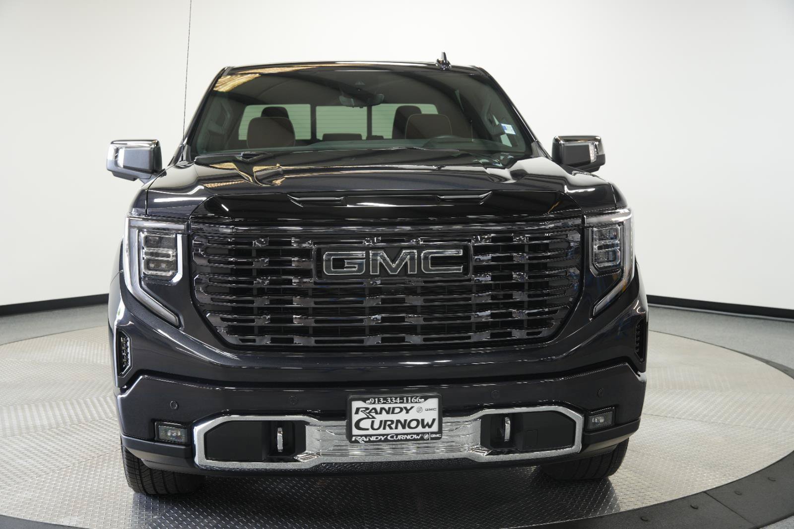Used 2026 GMC Sierra 1500 Denali Ultimate AWD/4WD image 2