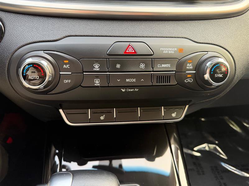 Used 2016 Kia Sorento SX AWD/4WD image 38