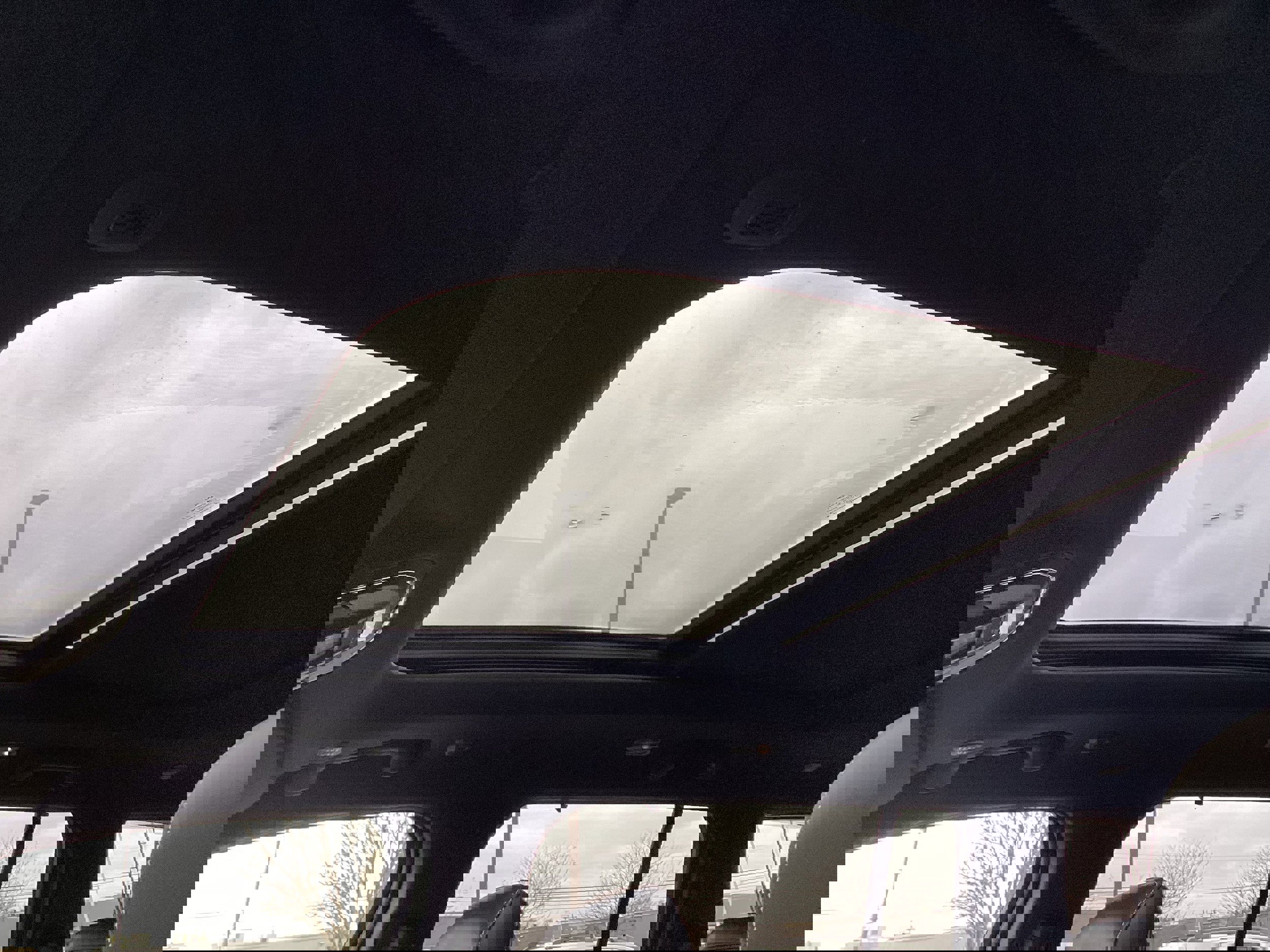 Used 2024 Jeep Grand Cherokee Limited w/ Luxury Tech Group II image 18