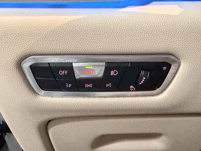 Used 2022 BMW X5 xDrive45e w/ M Sport Package image 34