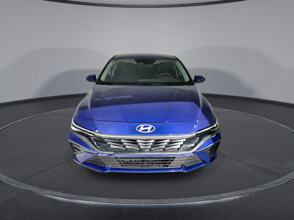 Certified 2025 Hyundai Elantra Hybrid FWD image 3