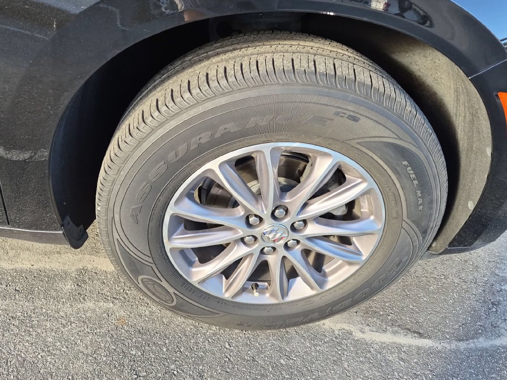 Used 2023 Buick Enclave Essence FWD image 13