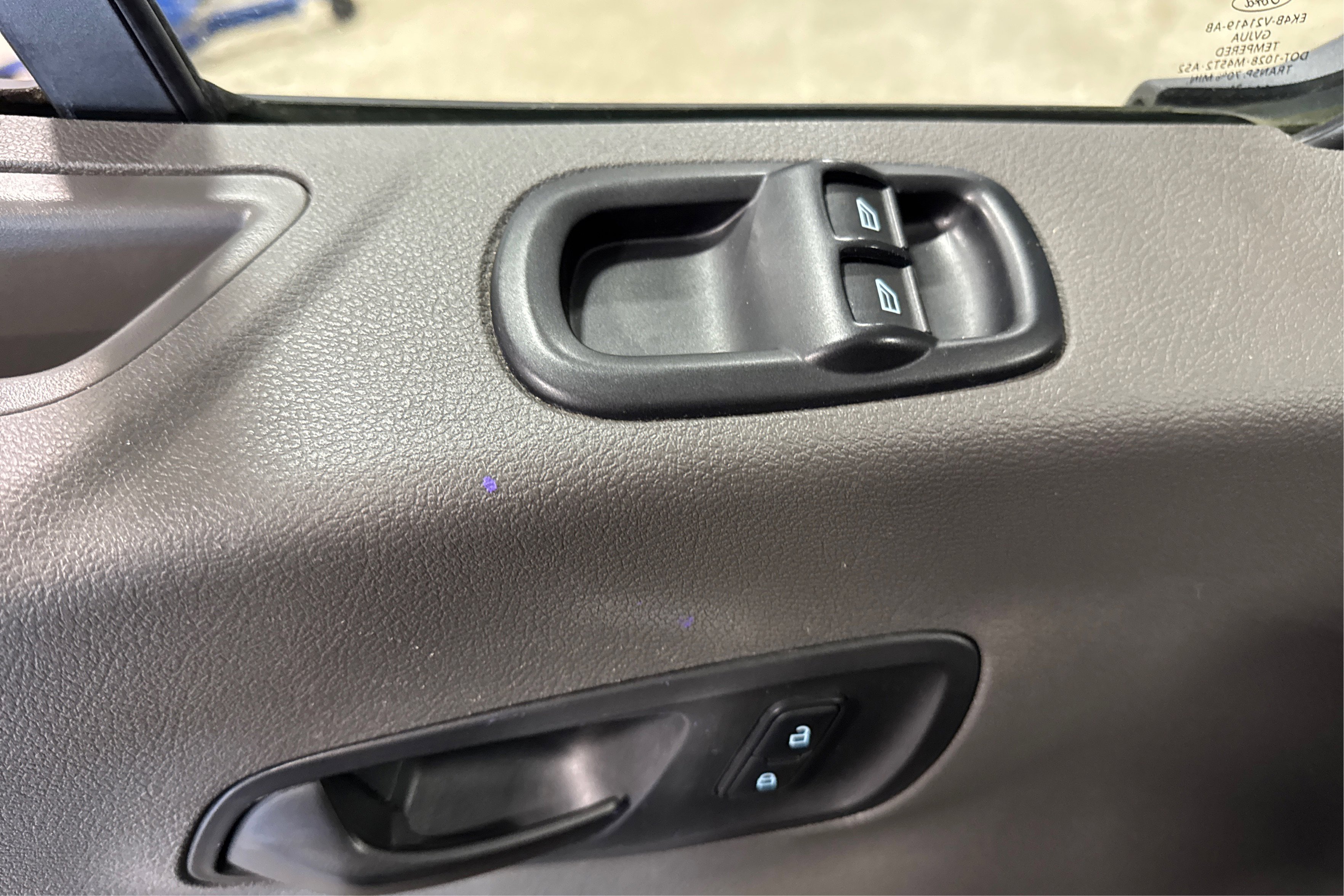 Used 2021 Ford Transit 250 Low Roof w/ Exterior Upgrade Package image 17