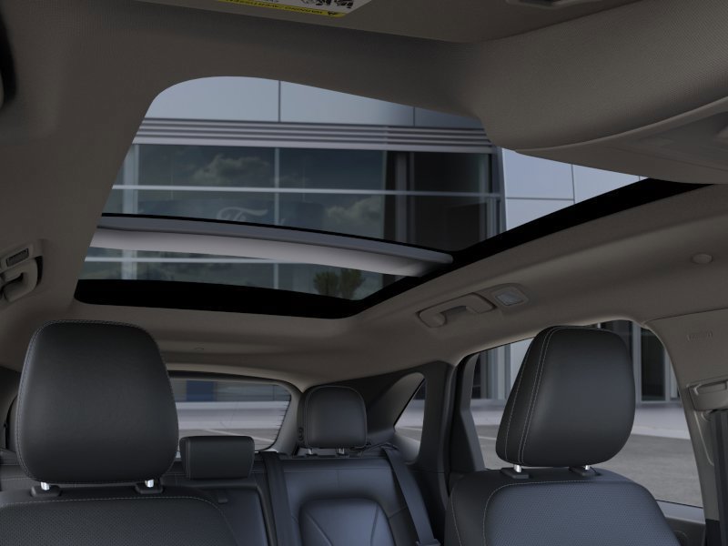 New 2025 Ford Escape SE w/ PHEV Premium Package FWD image 24