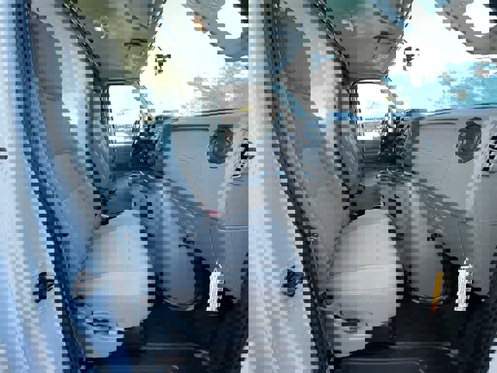 New 2024 Ford E-450 and Econoline 450 Super Duty w/ Power Windows & Locks Group image 27