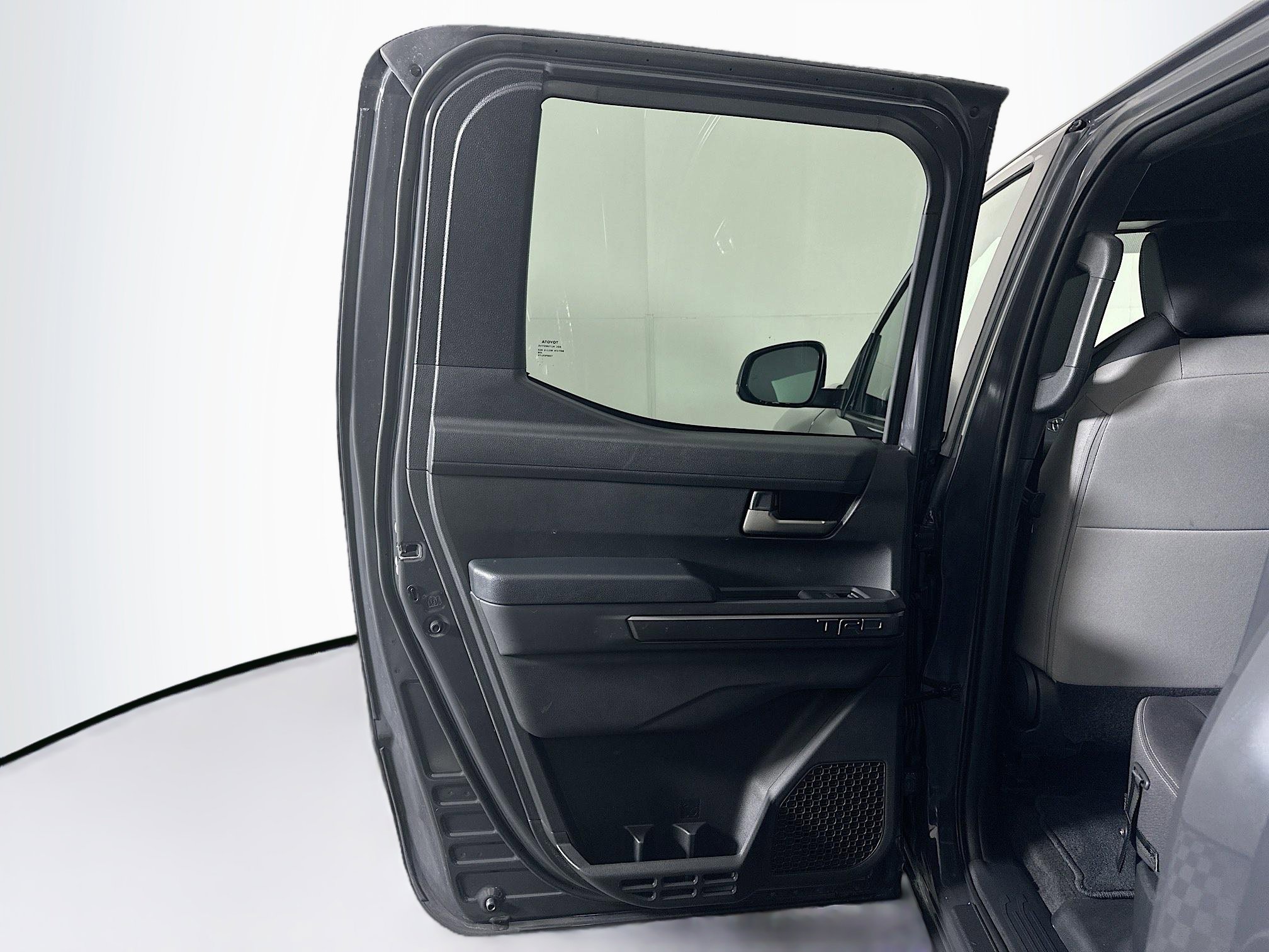 Used 2025 Toyota Tacoma TRD Sport image 25