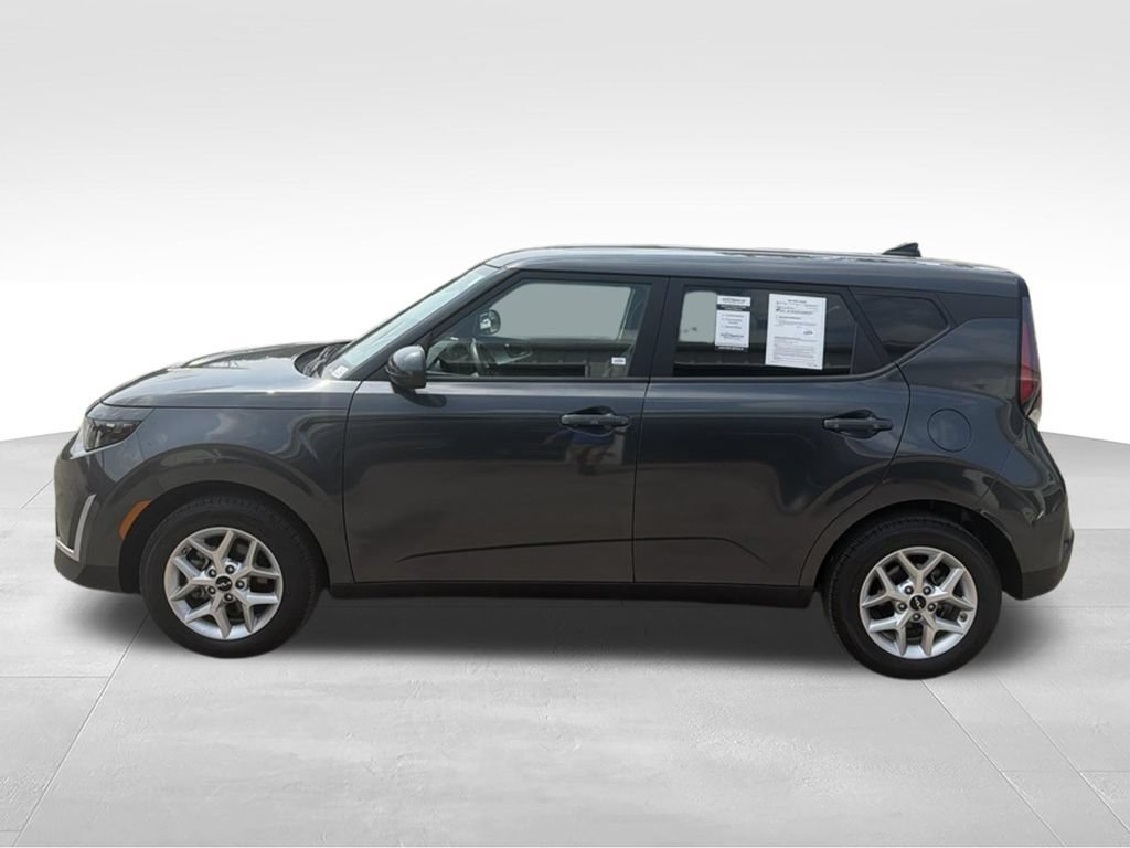 Used 2025 Kia Soul LX w/ LX Technology Package FWD video 2