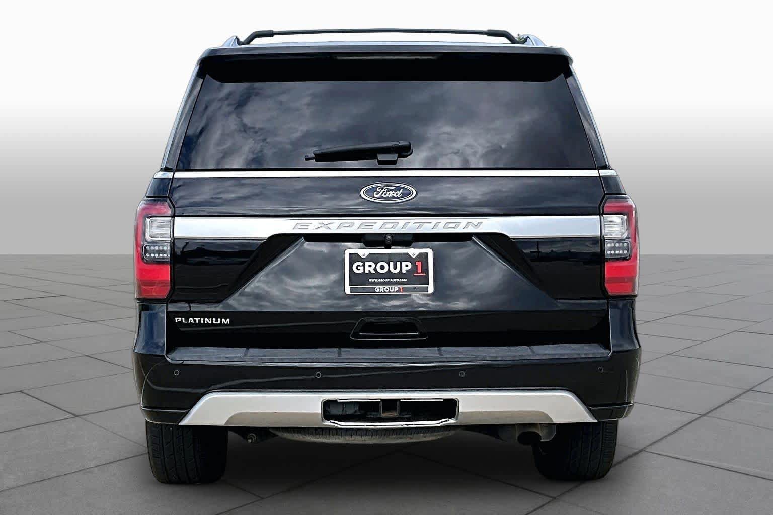 Used 2019 Ford Expedition Platinum image 4