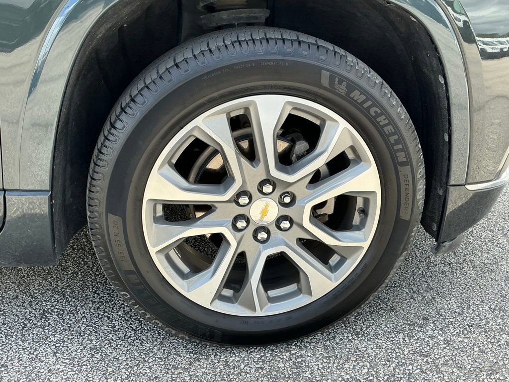 Used 2020 Chevrolet Traverse Premier FWD image 14