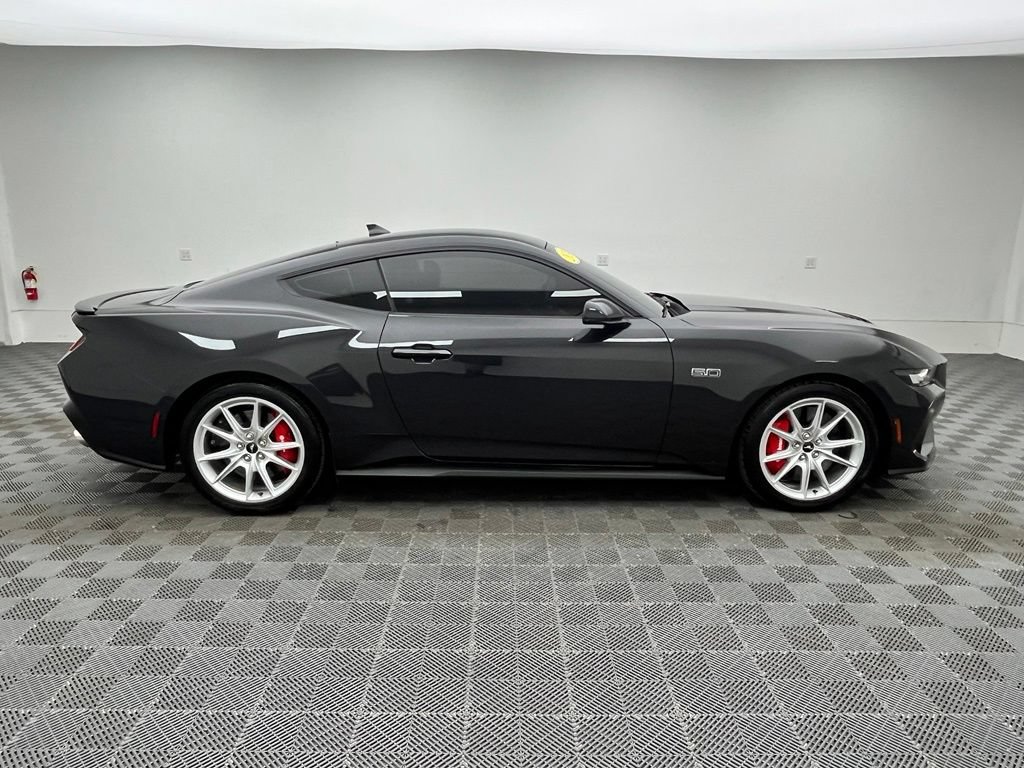 Used 2024 Ford Mustang GT Premium RWD image 7