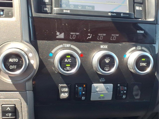 Used 2016 Toyota Sequoia Platinum AWD/4WD image 24