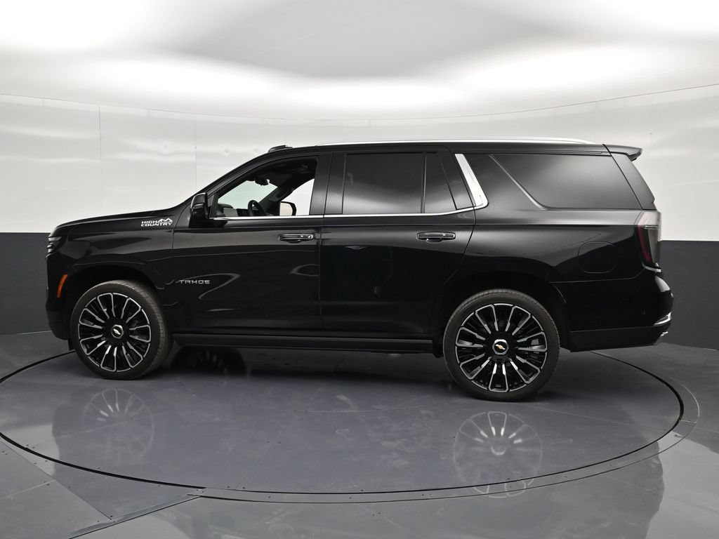 Used 2025 Chevrolet Tahoe High Country AWD/4WD image 8
