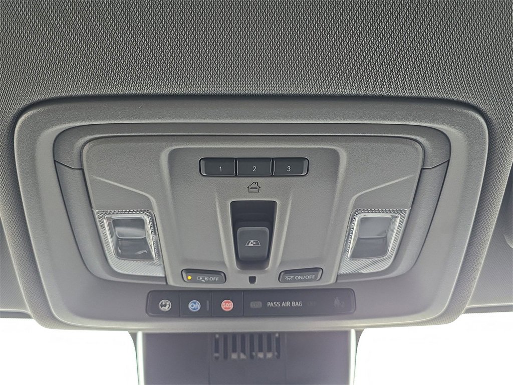 Used 2023 Chevrolet Silverado 1500 RST image 36