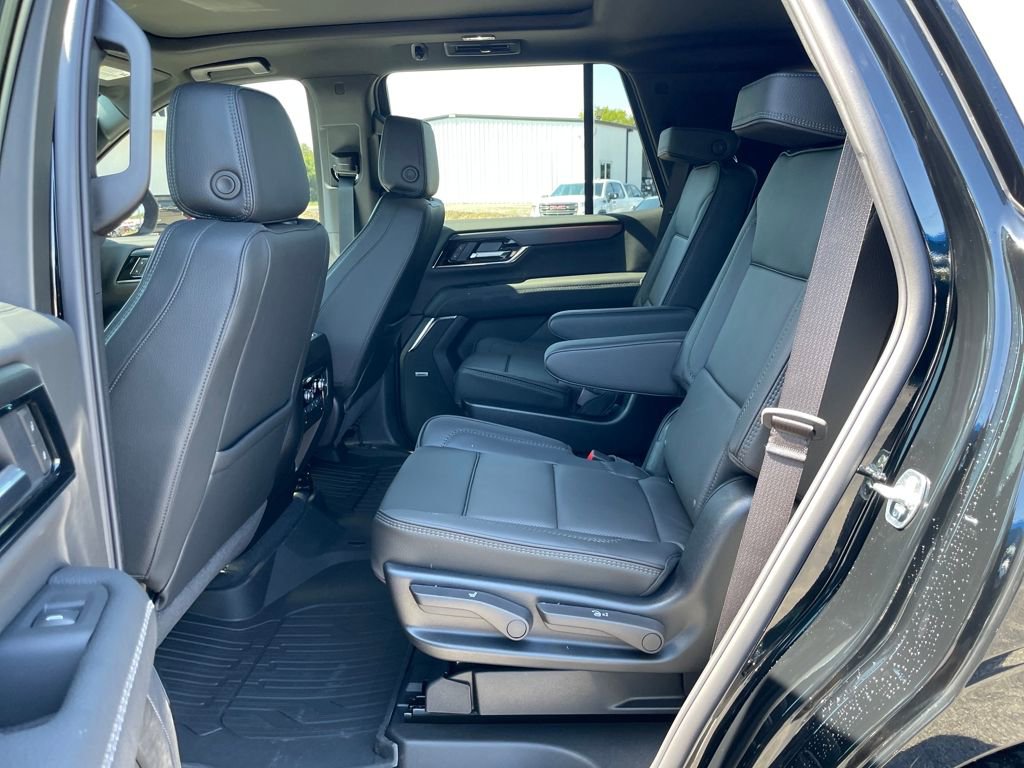 New 2026 GMC Yukon Denali w/ Sun & Power Step Package image 25