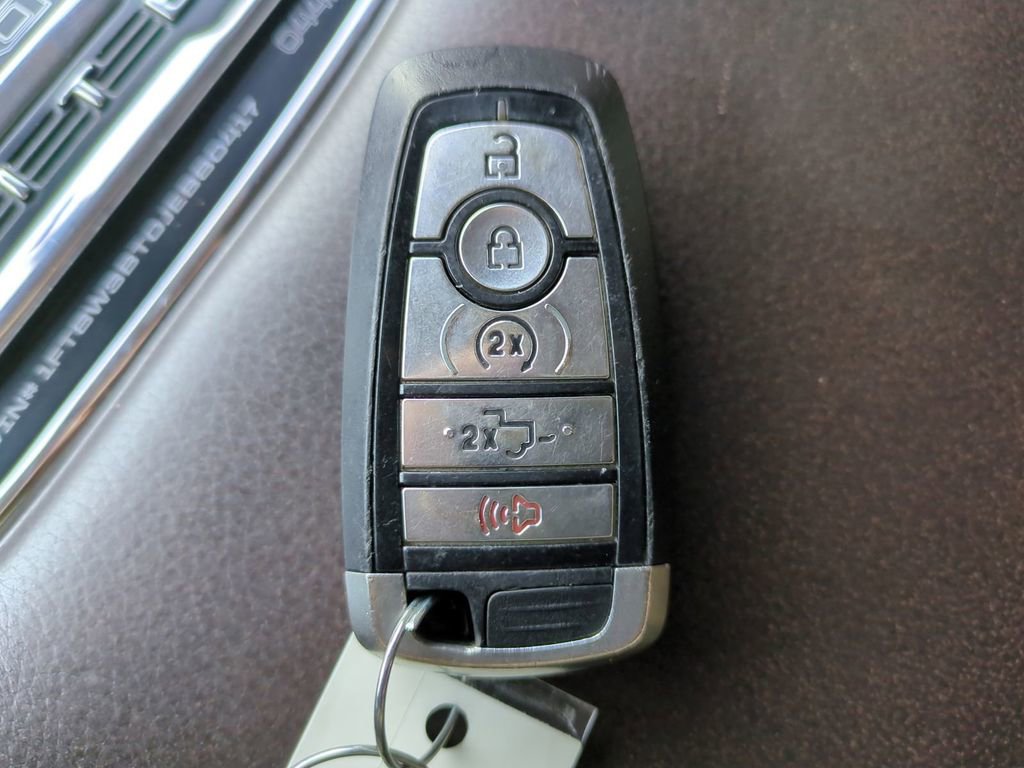 Used 2018 Ford F350 Limited w/ FX4 Off-Road Package image 30