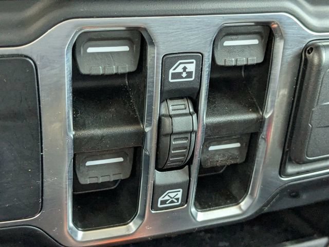Used 2022 Jeep Gladiator Sport AWD/4WD image 22