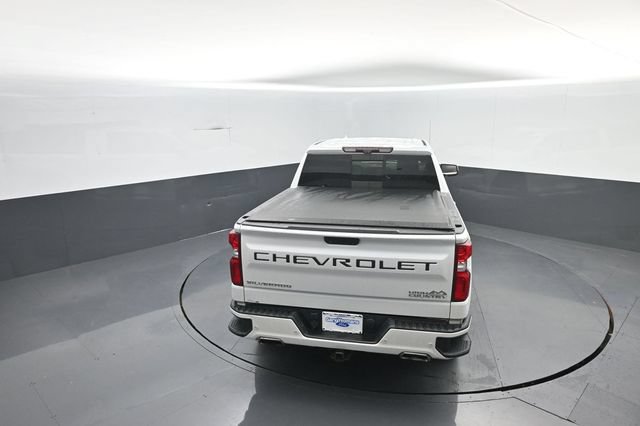 Used 2020 Chevrolet Silverado 1500 High Country w/ Technology Package AWD/4WD image 33