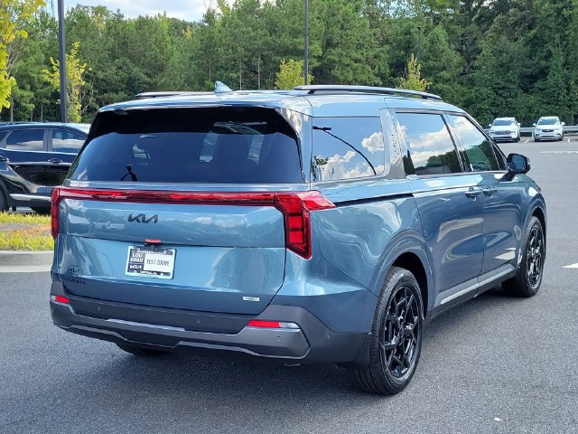 New 2027 Kia Carnival SX FWD image 4