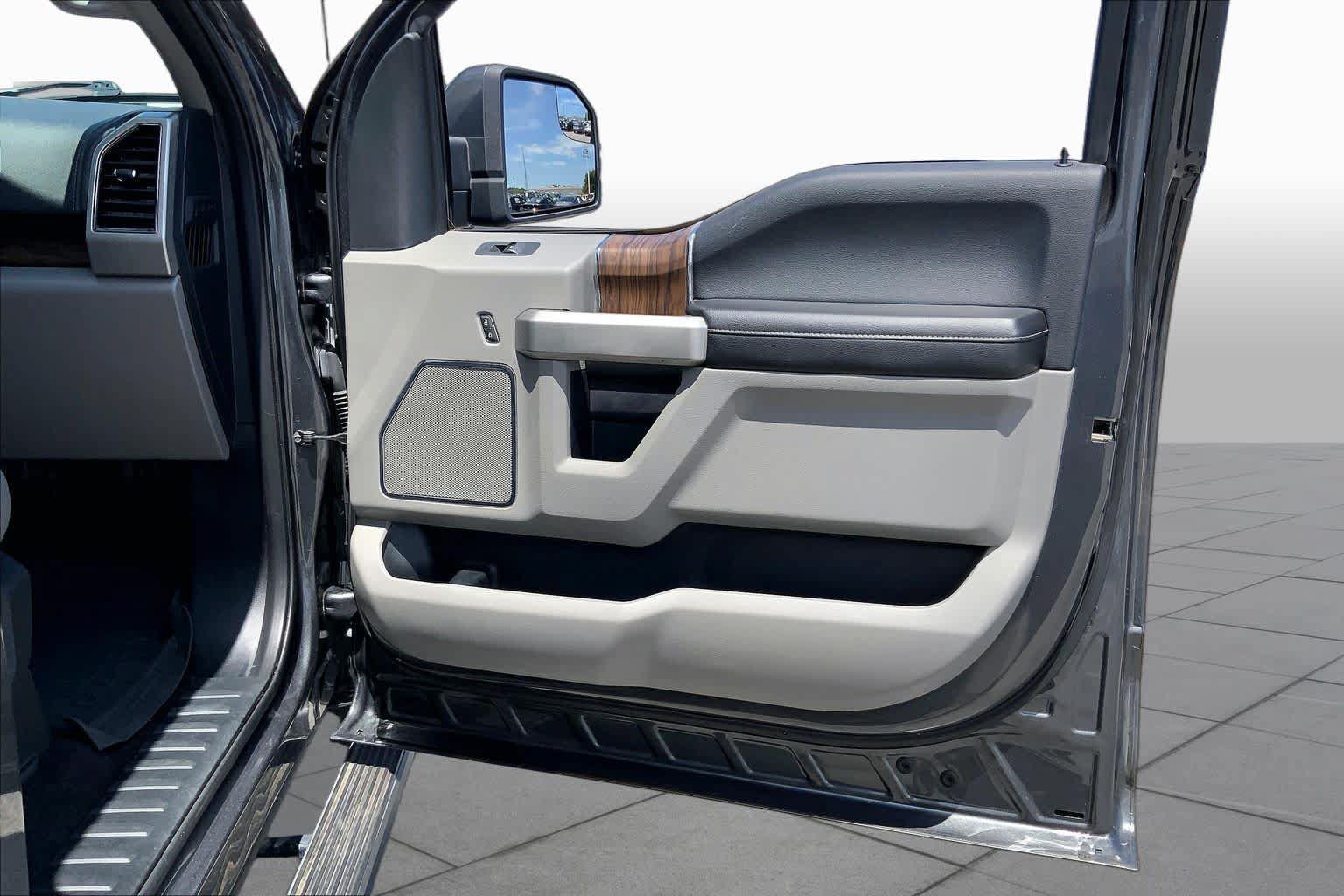 Certified 2019 Ford F150 Lariat RWD image 22