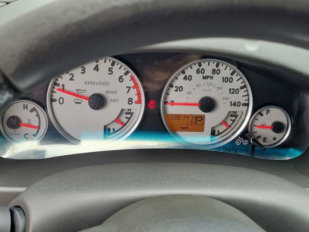 Used 2014 Nissan Frontier Desert Runner image 23