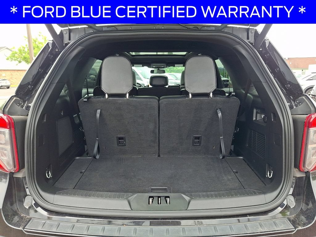 Used 2023 Ford Explorer ST-Line w/ Class IV Trailer Tow Package AWD/4WD image 31