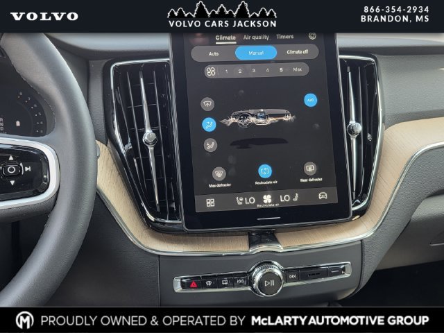 New 2026 Volvo XC60 B5 Plus w/ Protection Package Premier AWD/4WD image 7