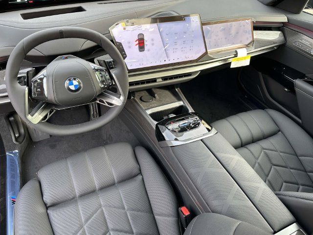 New 2027 BMW 740i xDrive w/ Executive Package AWD/4WD image 10